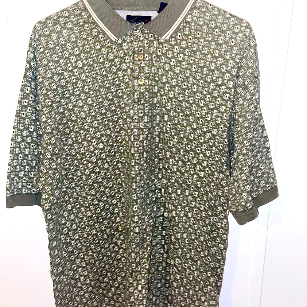 Men’s Collate top